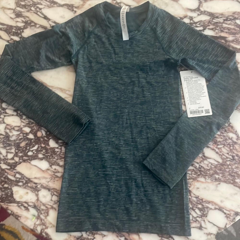 Swiftly Tech Long Sleeve 2.0